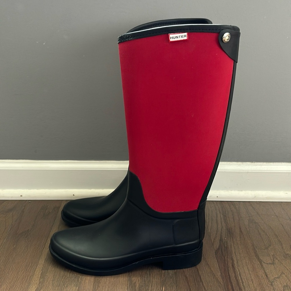 Hunter Bessy Rain Boot Red Black Size 7
